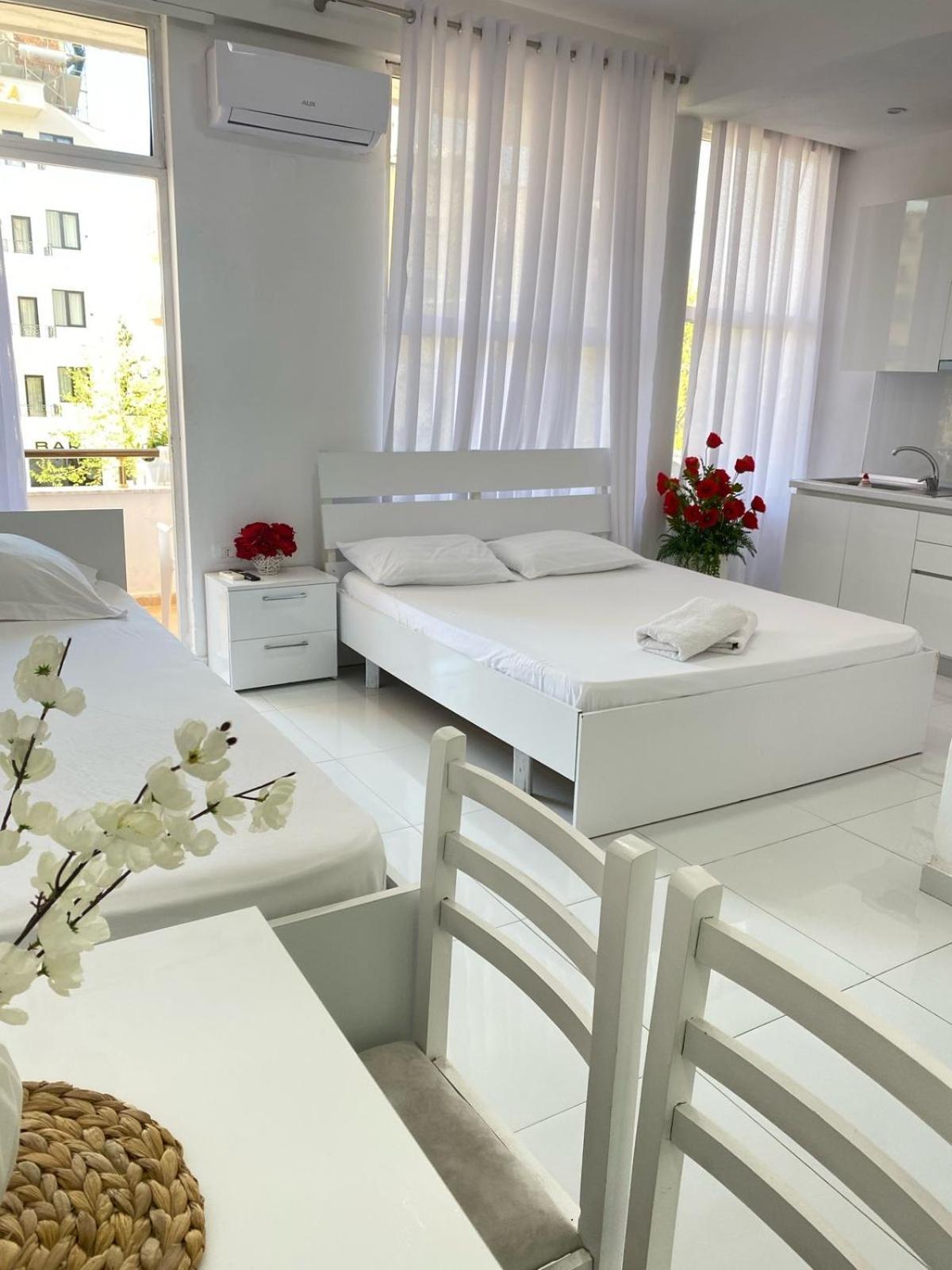 Rai Rooms Durrës Exteriör bild