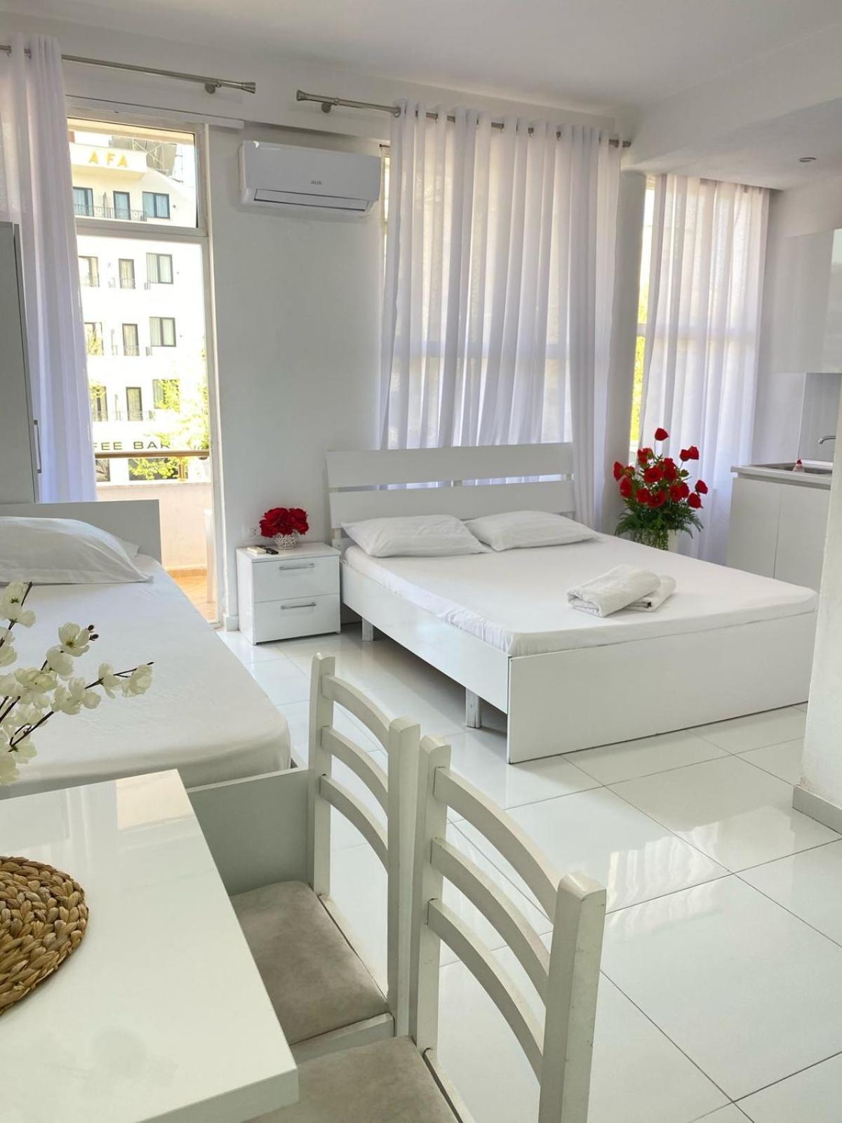 Rai Rooms Durrës Exteriör bild