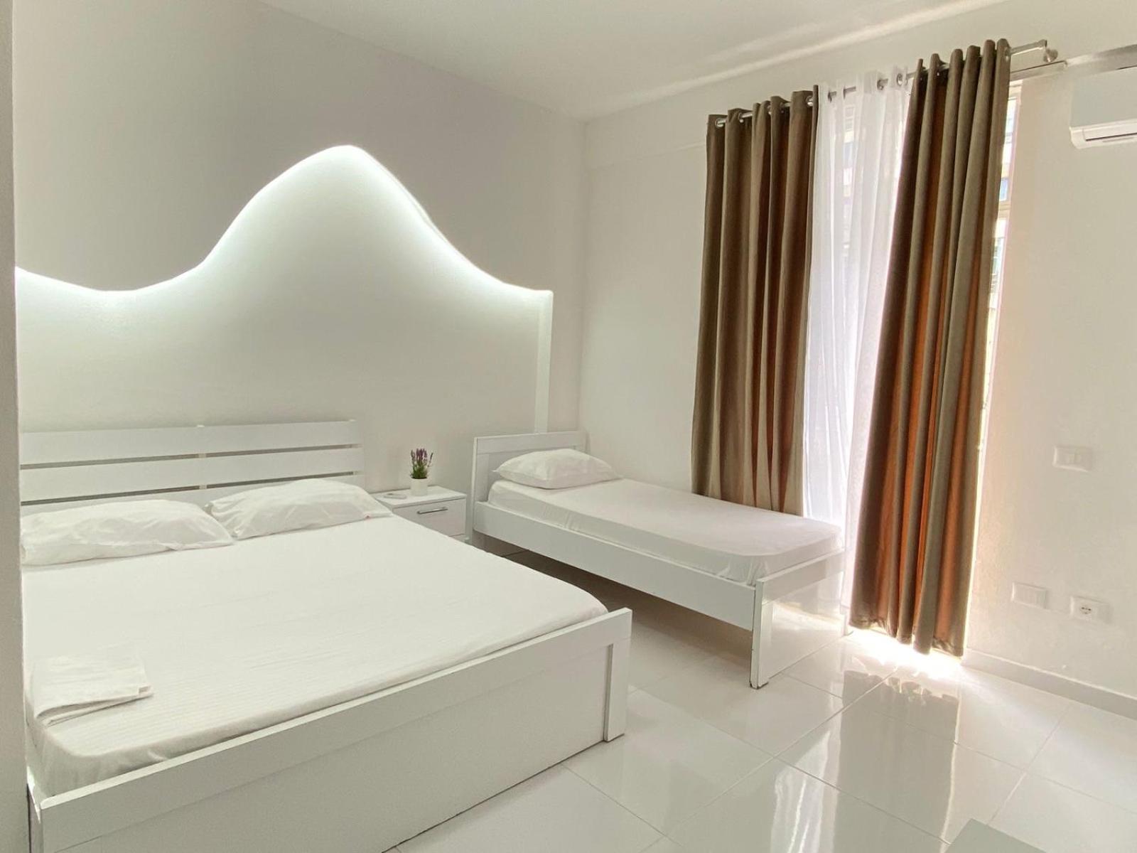 Rai Rooms Durrës Exteriör bild