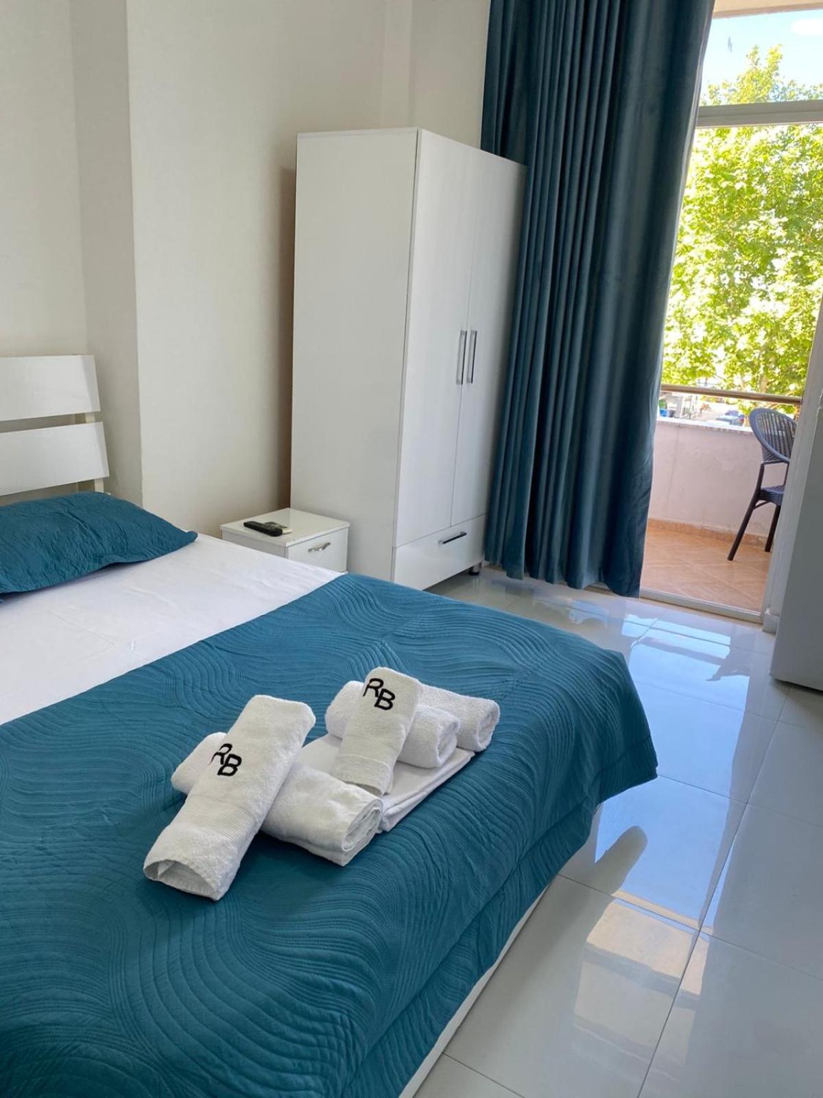 Rai Rooms Durrës Exteriör bild